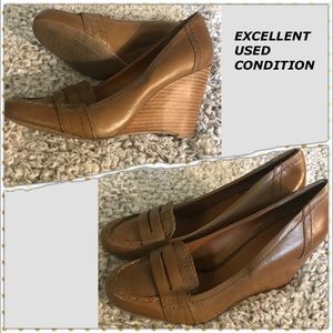Nine West Loafer Wedge (EUC)